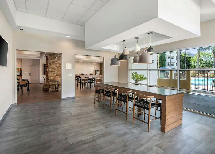 Fairfield Inn And Suites By Marriott San Jose Airport